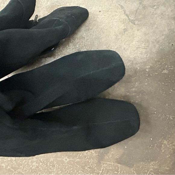 Black genuine Suede Knee-High Boots with kitten heels y2k whimsygoth - Picture 2 of 6